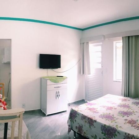 קאבו פריו Suite Com Cozinha No Quintal Da Casa מראה חיצוני תמונה
