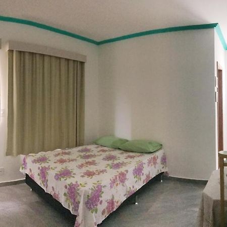 קאבו פריו Suite Com Cozinha No Quintal Da Casa מראה חיצוני תמונה